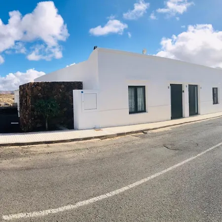 Apartment Alegria In The Beautiful Village Of Mozaga, Lanzarote *